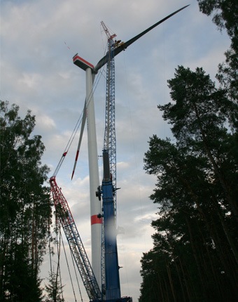 Montage der Rotorblätter