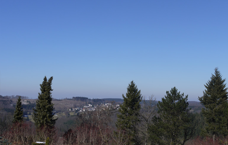 Oberreifenberg, Blick über Schmitten